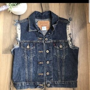 Levi's denim vest